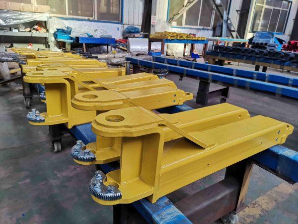 TWO POST HOIST CLEAR FLOOR 4.5 TONNE VEHICLE LIFT AECL245CFCCA - Image 4